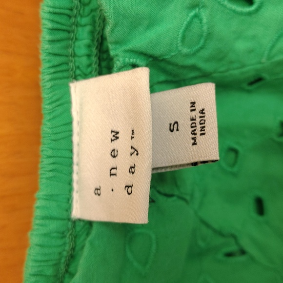 a new day Lined Green Eyelet Midi Dress - Picture 2 of 14